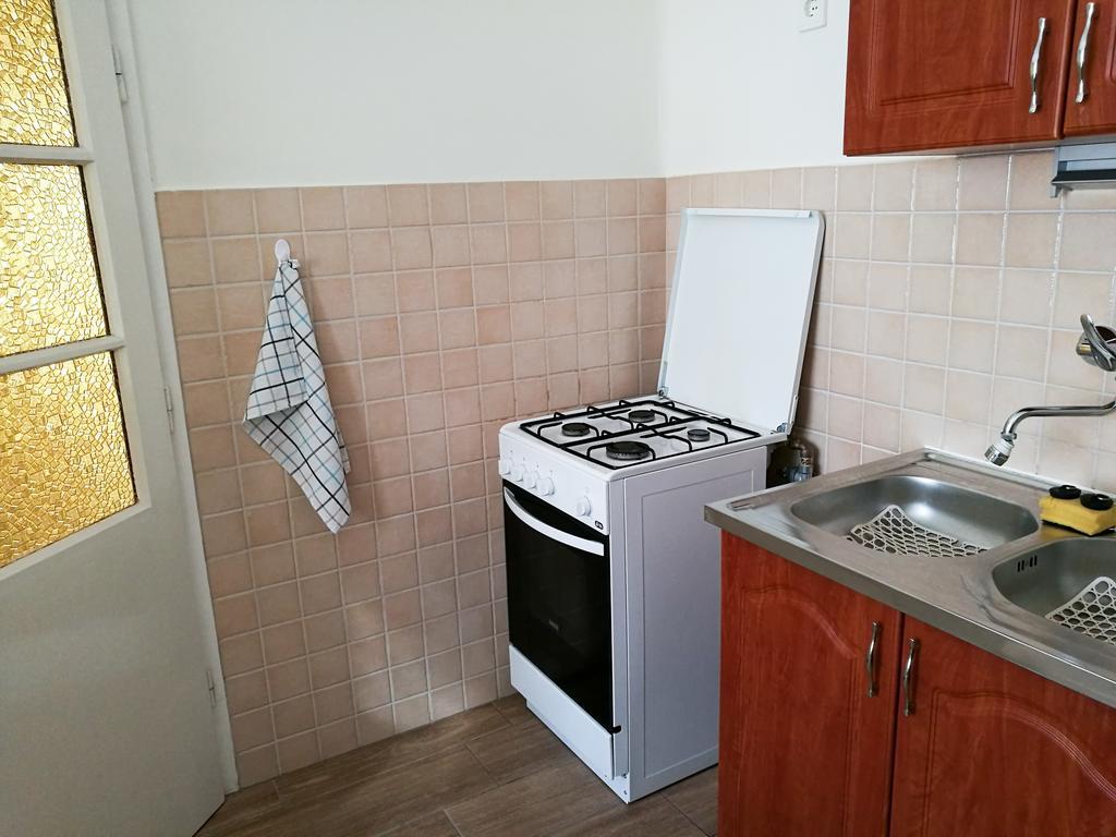 Fagyoengy Apartment Sarvar Ngoại thất bức ảnh